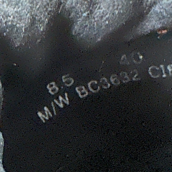 B.O.C. Women’s fall and winter clog shoes size 8.5 - Picture 3 of 12